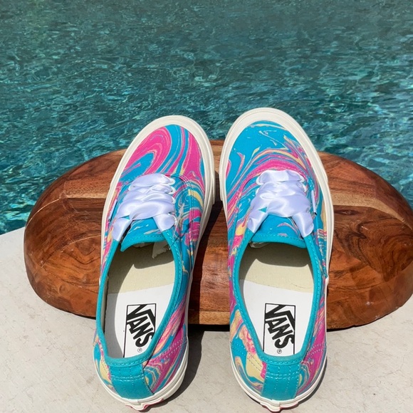 Vans Style 44 Swirl Sneakers  New Without Tags Size 9 - Picture 7 of 15